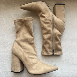Marc Fisher LTD Larry Sock Ankle Boot Women 9 M Tan Faux Suede Pointed Toe Block